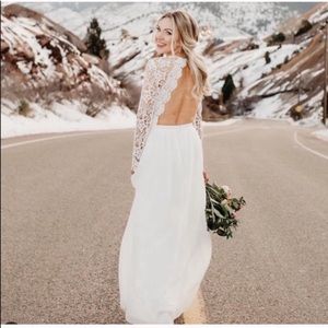 🎉Lulu’s Awaken My Love White Lace Maxi Dress🎉